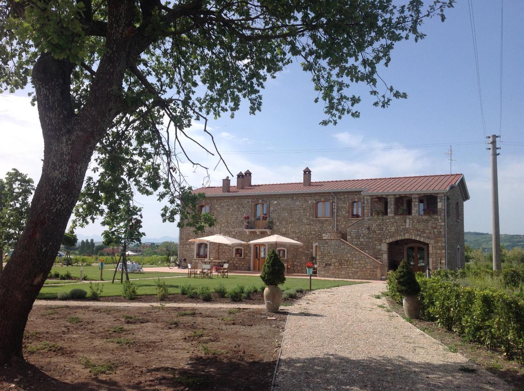 Masseria Fontana Dei Fieri Pietrelcina Exteriér fotografie